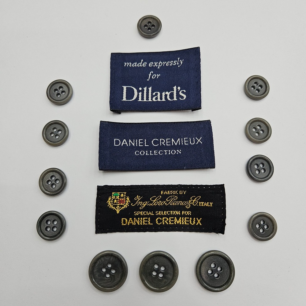 Daniel Cremieux Gray Swirl Replacement Buttons Set of 12 Loro Piana Fabric Tags